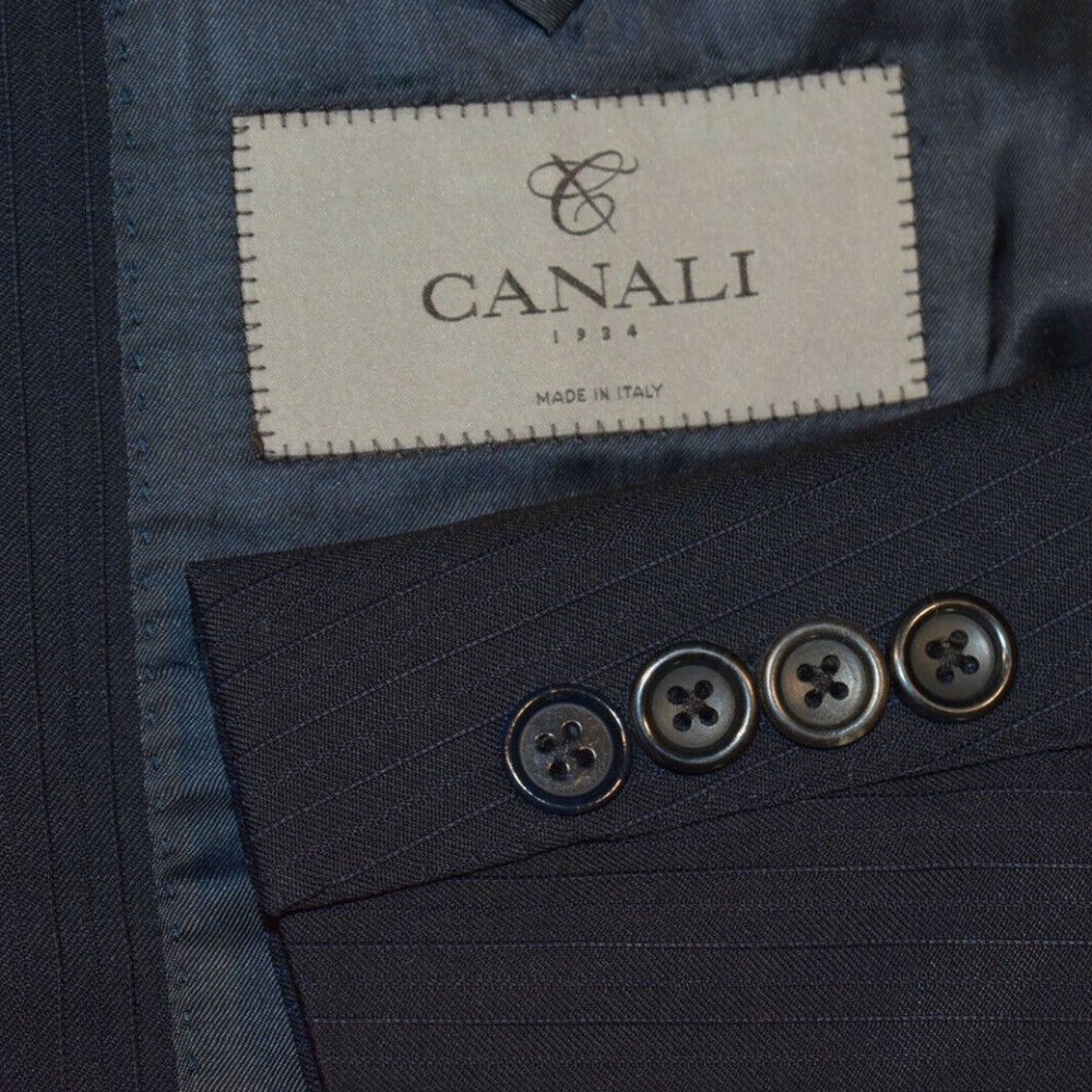 46L Canali 1934 Current Navy Blue Striped SUIT